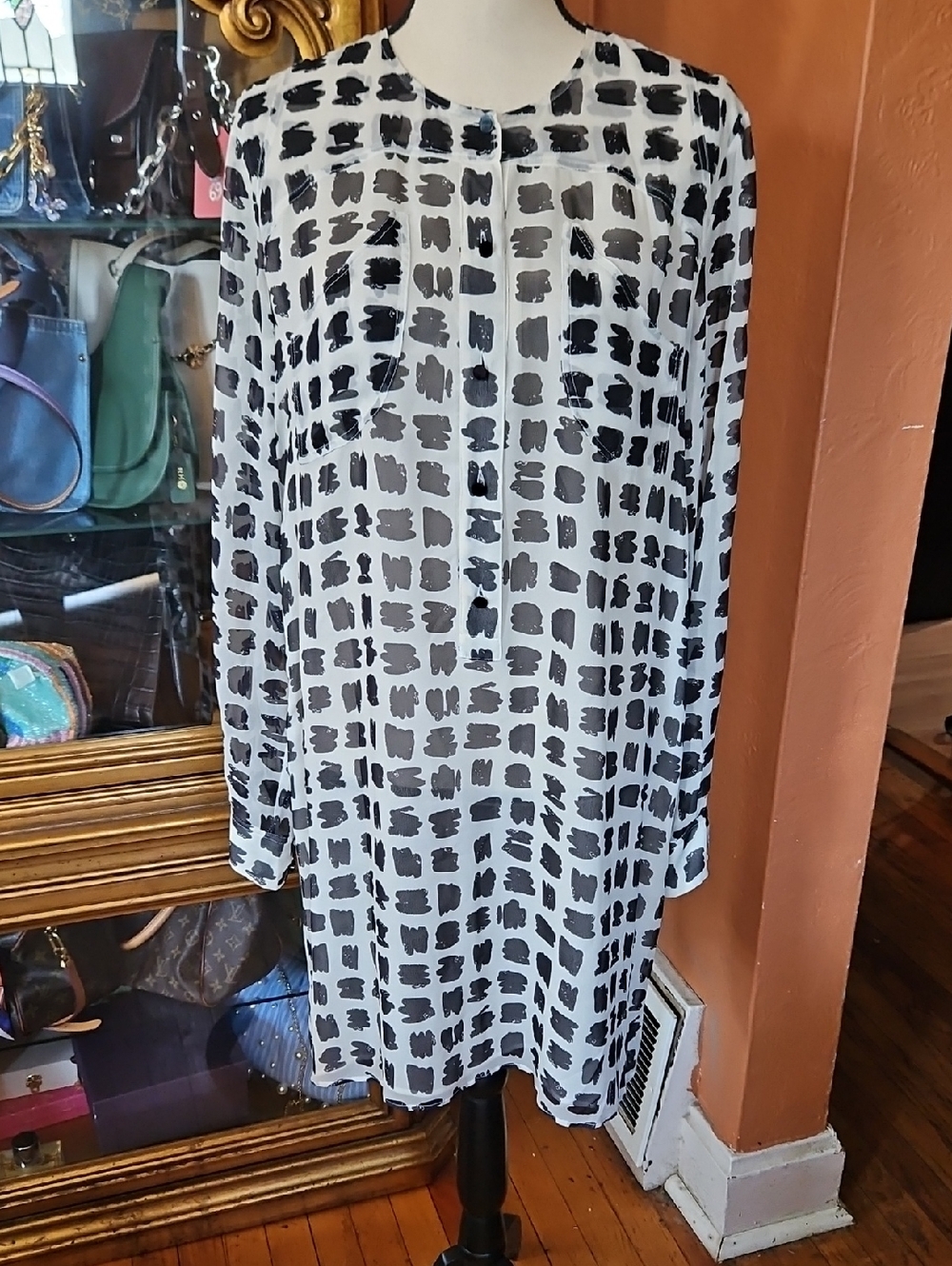 Derek Lam Black and White Long-Sleeve Printed Shift Dress